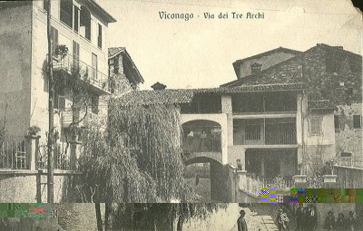 16 Viconago Via dei 3 archi.jpg