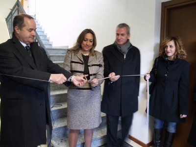 taglio_nastro.jpg