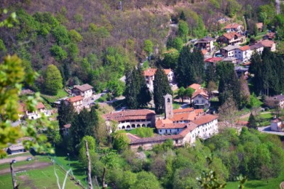 ridal'abbazia in primavera.JPG