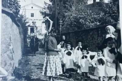 Fabiasco processione anni 50-b.jpg