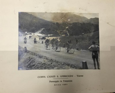 1951 gara ciclistica.jpg