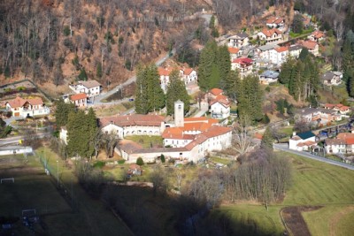 l'abbazia di Ganna.JPG