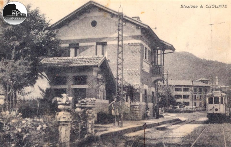 Cugliate stazione con tram.jpg