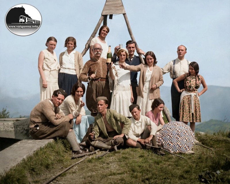 14-08-1930 in cima al Piambello-puoi-colorare-la-foto-anni-30.jpg