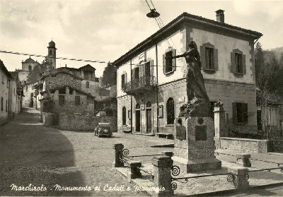 1955-monumentoaicaduti.jpg