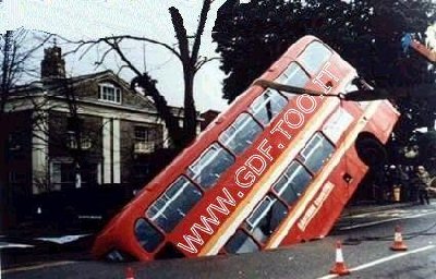 autobus_in_strada.JPG
