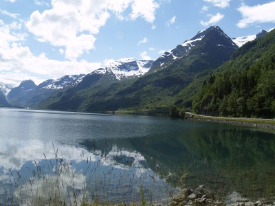 lago.monti.jpg