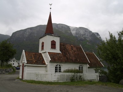 chiesa.smaller.jpg