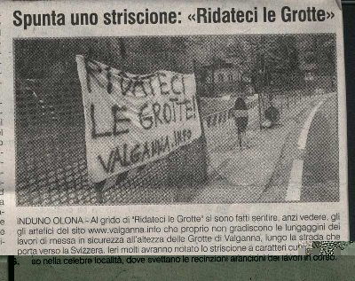 Striscione alle grotte