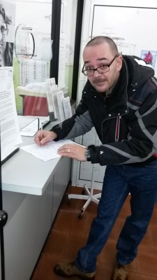 firma petizione.jpg