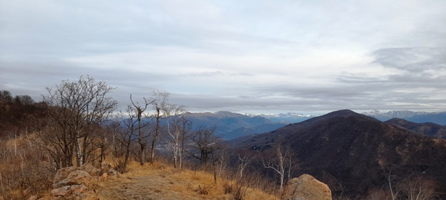 Dal crinale della val Castellera.