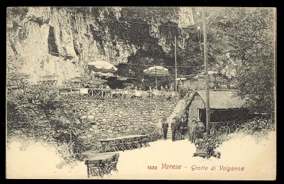 Grotte Valganna persone.jpg